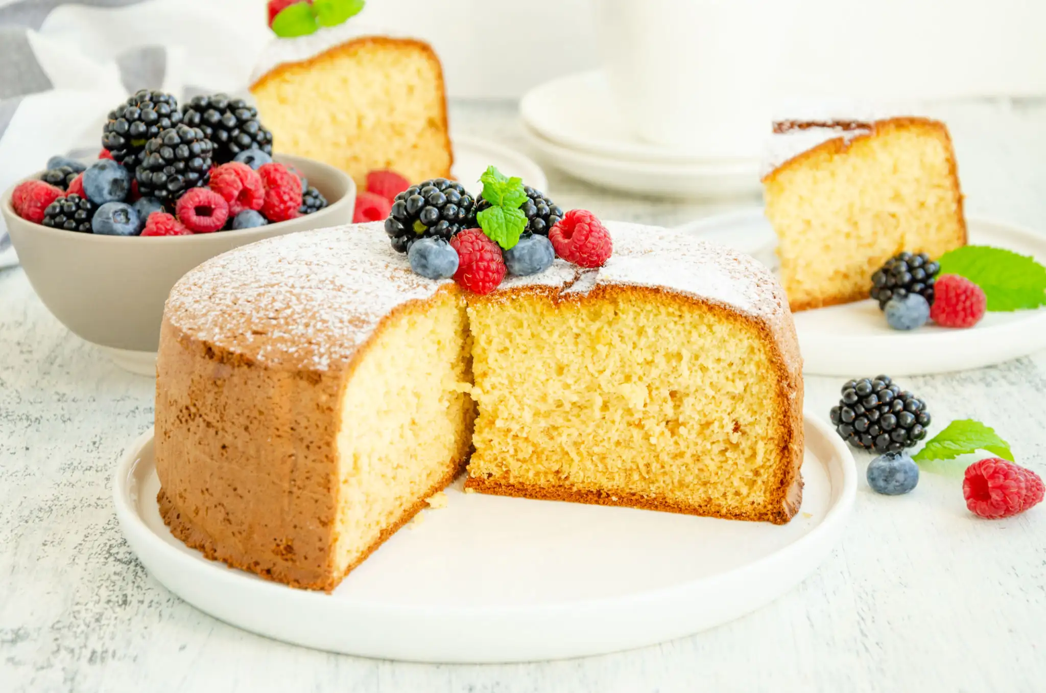 Classic Vanilla Sponge Cake